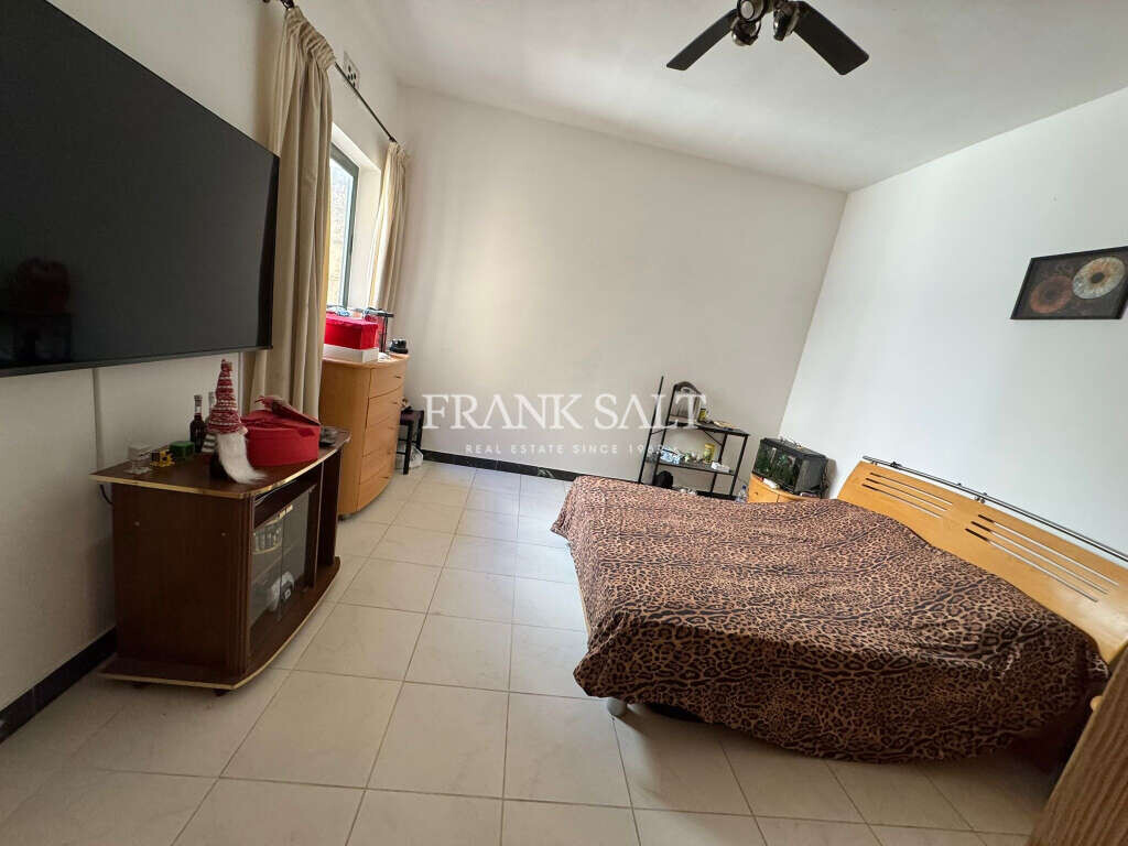 Xewkija, Gozo, 3 Bedrooms Bedrooms, ,For Sale,FRSA-923043