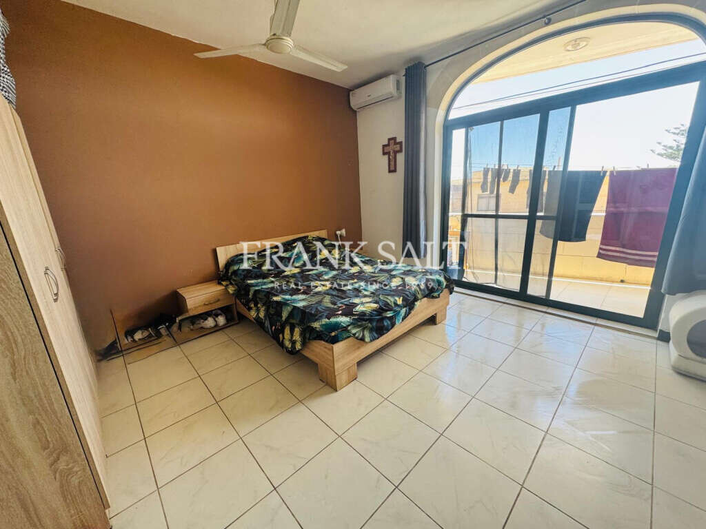 Xewkija, Gozo, 3 Bedrooms Bedrooms, ,For Sale,FRSA-923043