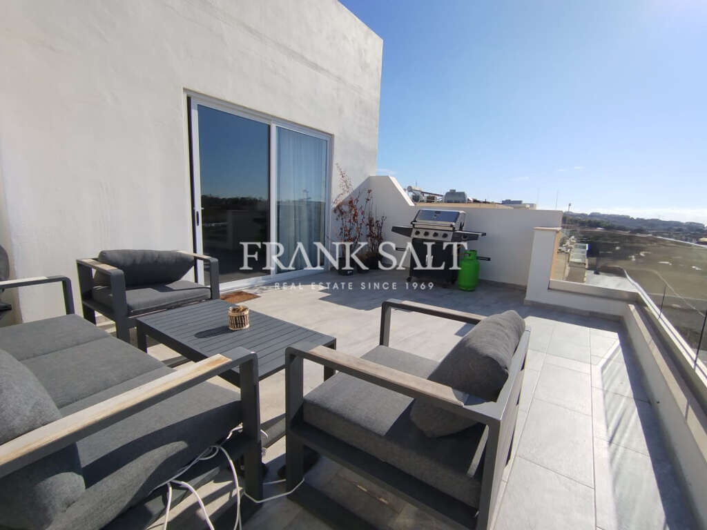 Zabbar, 3 Bedrooms Bedrooms, ,2 BathroomsBathrooms,For Sale,FRSA-923038