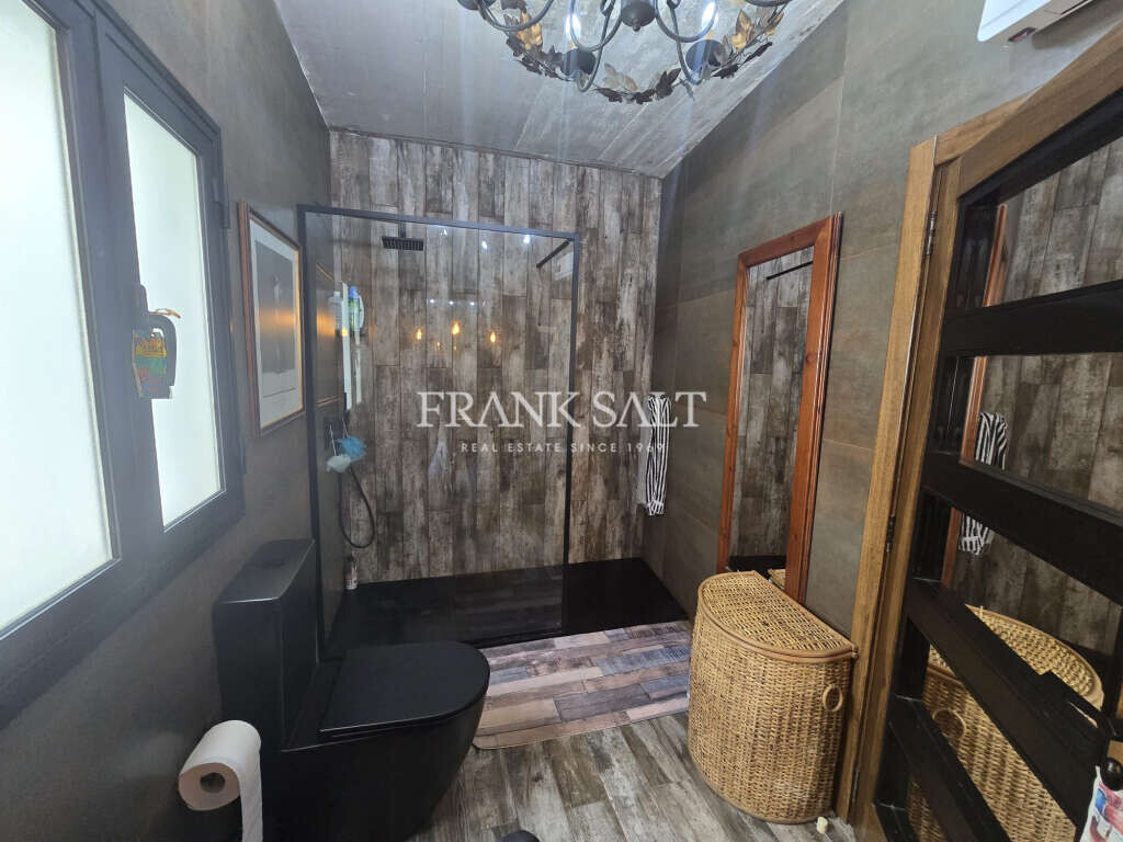 Sannat, Gozo, 2 Bedrooms Bedrooms, ,For Sale,FRSA-923032