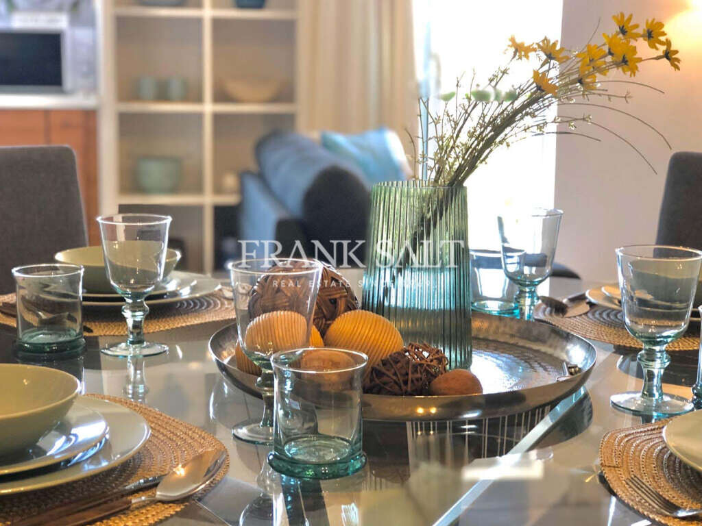 St Julians, 2 Bedrooms Bedrooms, ,2 BathroomsBathrooms,For Sale,FRSA-923019