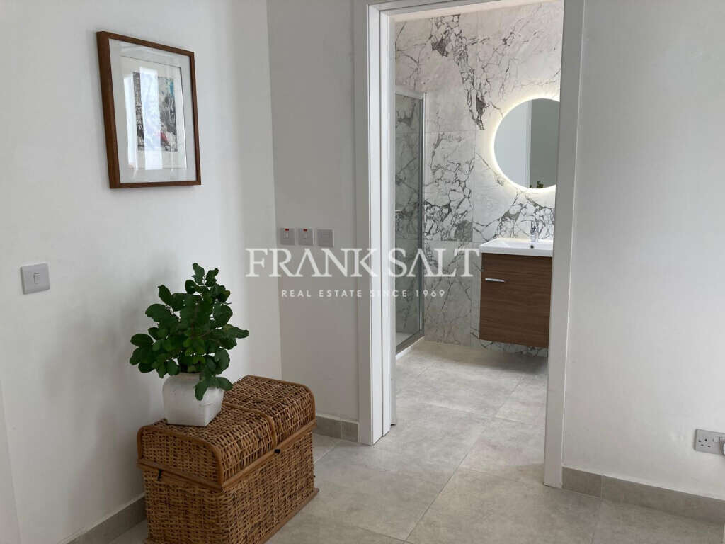 Qala, Gozo, 3 Bedrooms Bedrooms, ,1 BathroomBathrooms,For Sale,FRSA-922863