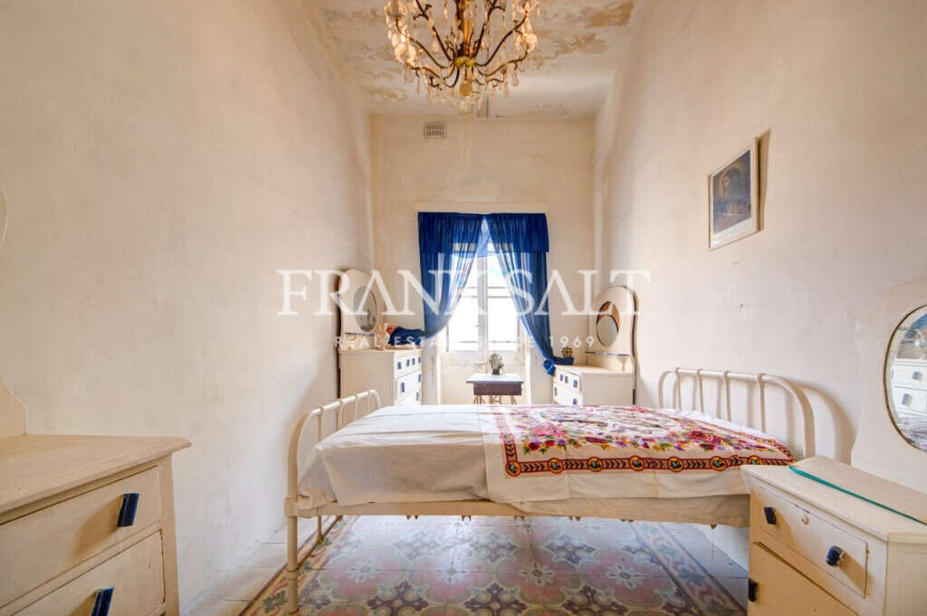 Birkirkara, 2 Bedrooms Bedrooms, ,1 BathroomBathrooms,For Sale,FRSA-922032