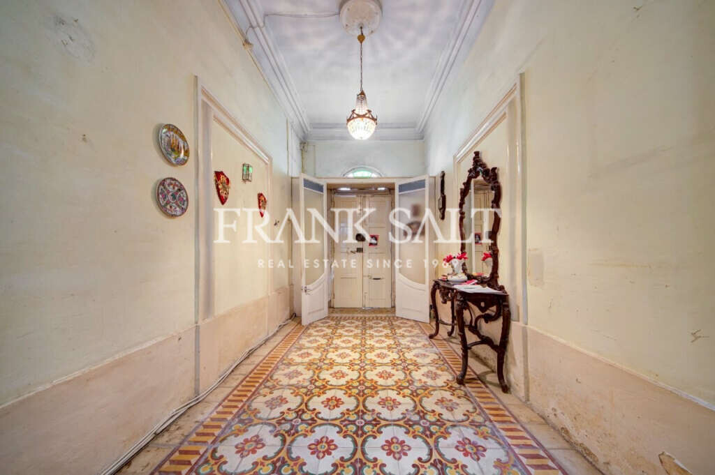 Birkirkara, 2 Bedrooms Bedrooms, ,1 BathroomBathrooms,For Sale,FRSA-922032