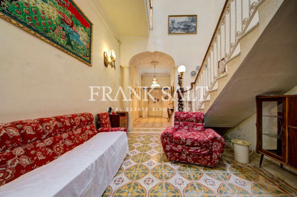 Birkirkara, 2 Bedrooms Bedrooms, ,1 BathroomBathrooms,For Sale,FRSA-922032