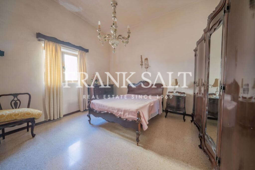 Luqa, 3 Bedrooms Bedrooms, ,2 BathroomsBathrooms,For Sale,FRSA-922308