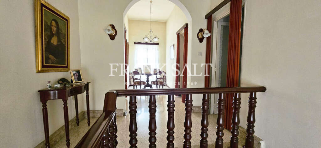 Luqa, 3 Bedrooms Bedrooms, ,2 BathroomsBathrooms,For Sale,FRSA-922308