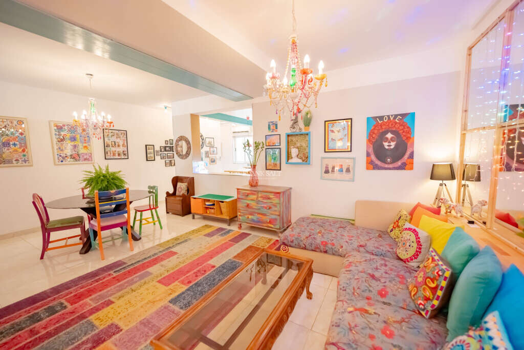 Mellieha, 5 Bedrooms Bedrooms, ,3 BathroomsBathrooms,For Sale,FRSA-922760