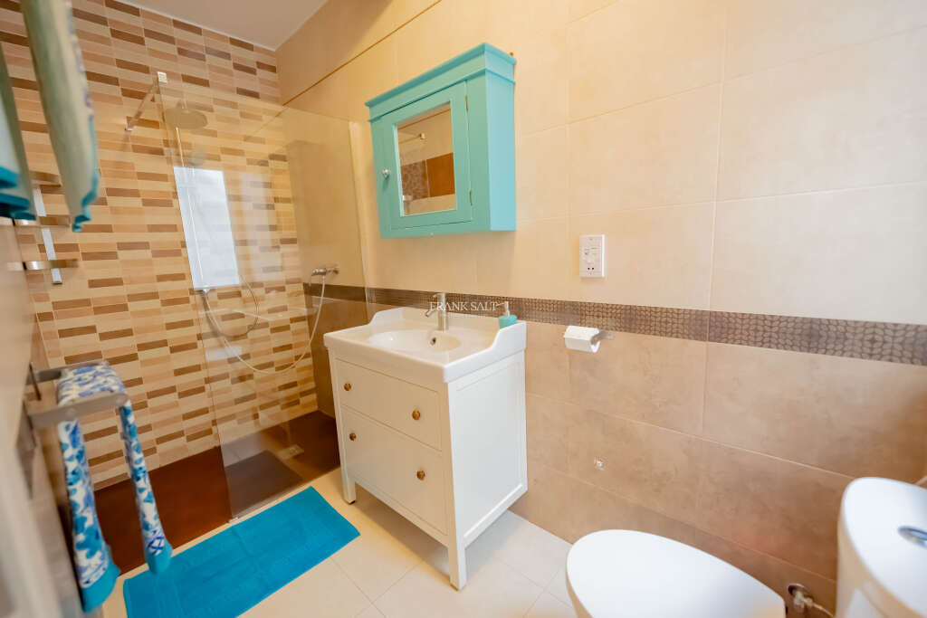 Mellieha, 5 Bedrooms Bedrooms, ,3 BathroomsBathrooms,For Sale,FRSA-922760