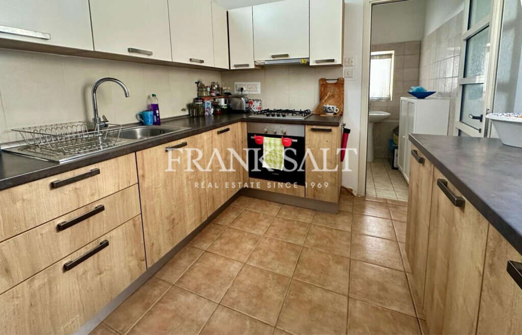 St Pauls Bay, 2 Bedrooms Bedrooms, ,1 BathroomBathrooms,For Sale,FRSA-922688