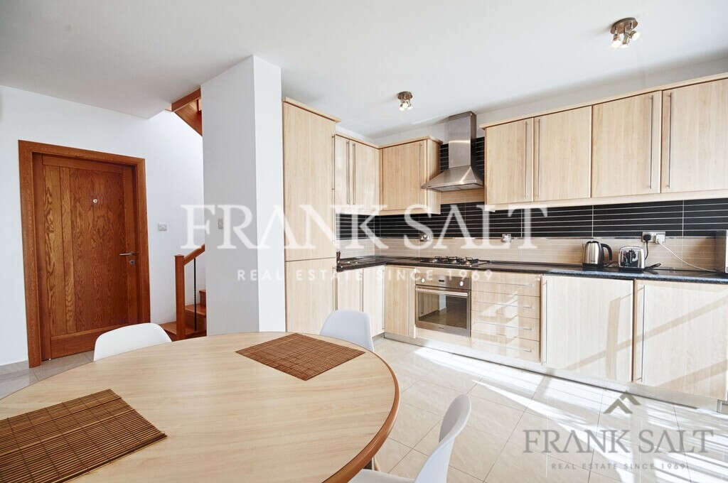 Swieqi, 3 Bedrooms Bedrooms, ,3 BathroomsBathrooms,For Sale,FRSA-922410