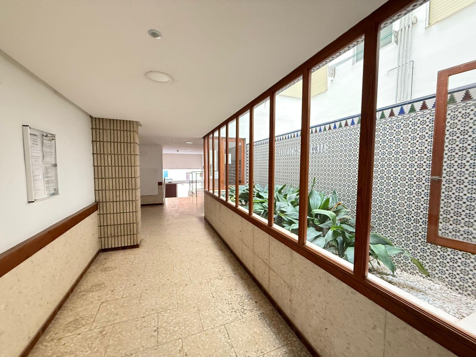 3 Bed, 2 Bath, ApartmentFor Sale, Torrevieja, Alicante