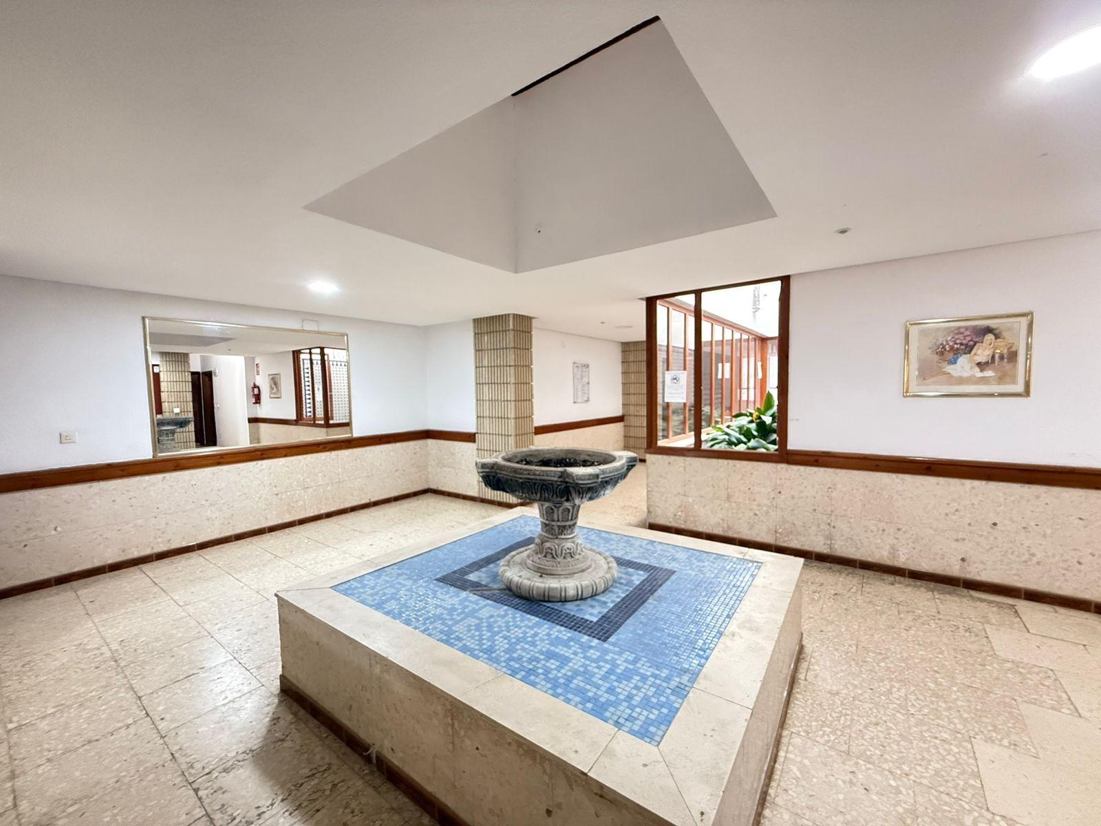 3 Bed, 2 Bath, ApartmentFor Sale, Torrevieja, Alicante