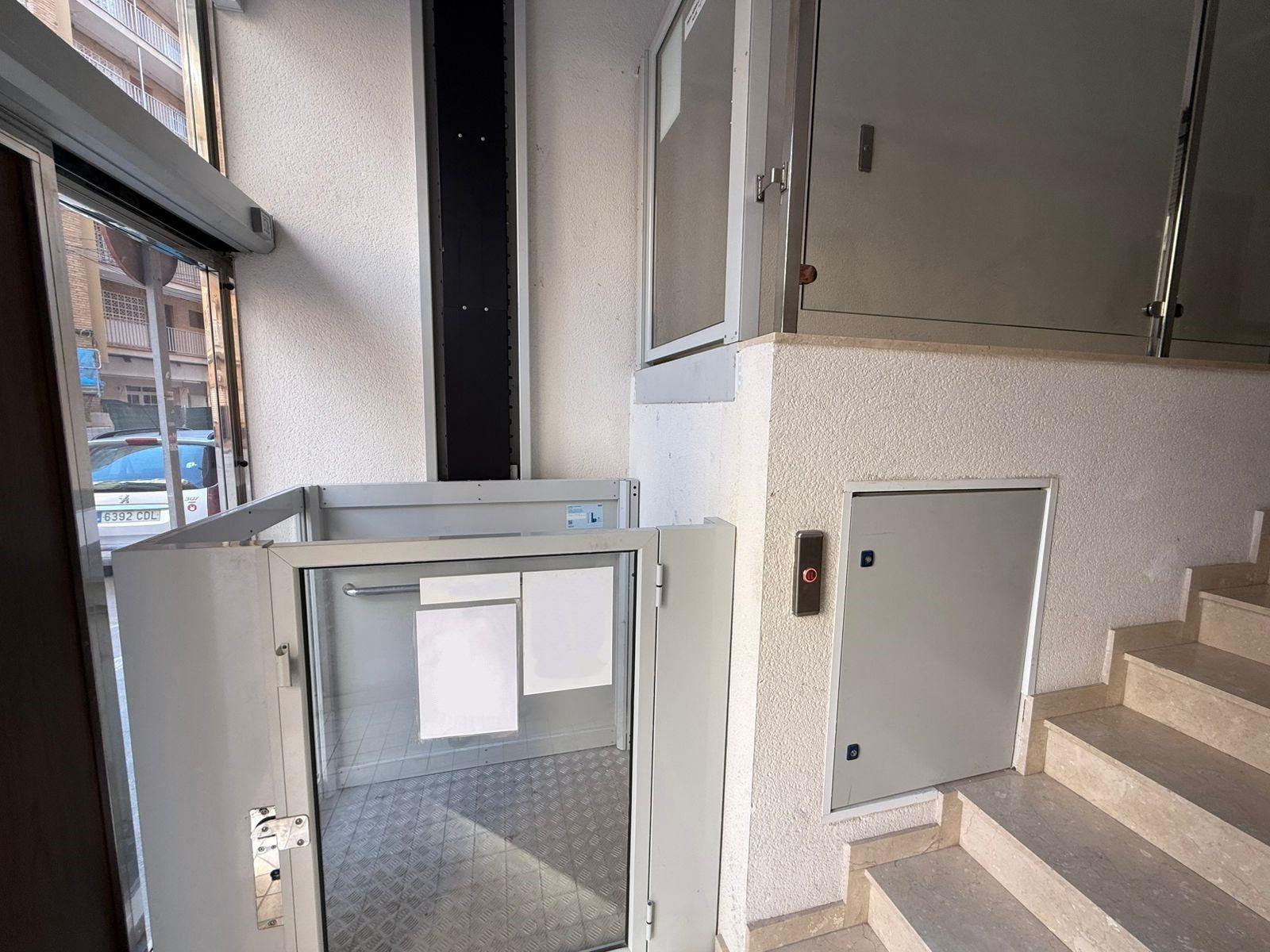 3 Bed, 2 Bath, ApartmentFor Sale, Torrevieja, Alicante