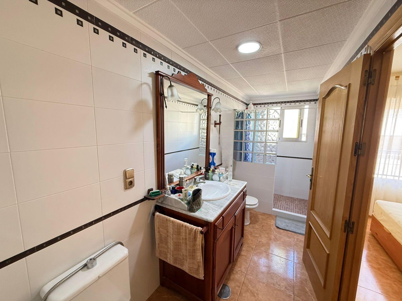 3 Bed, 2 Bath, ApartmentFor Sale, Torrevieja, Alicante