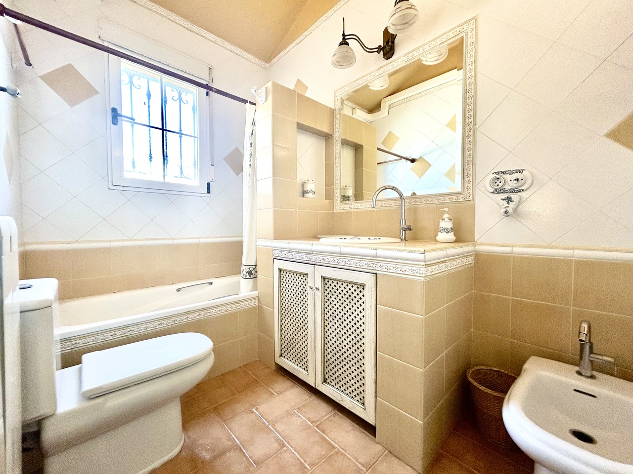 6 Bed, 5 Bath, HouseFor Sale, La Mata, Alicante