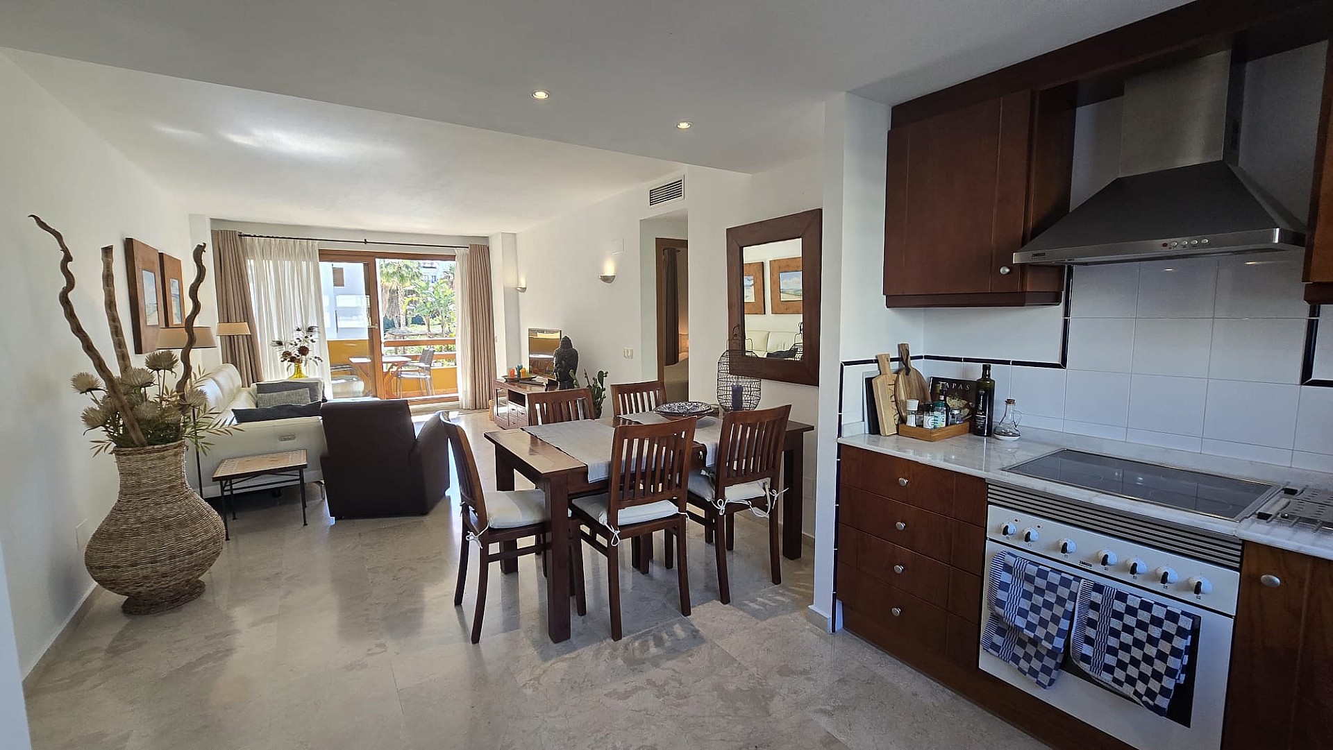 2 Bed, 2 Bath, ApartmentFor Sale, Punta Prima, Alicante