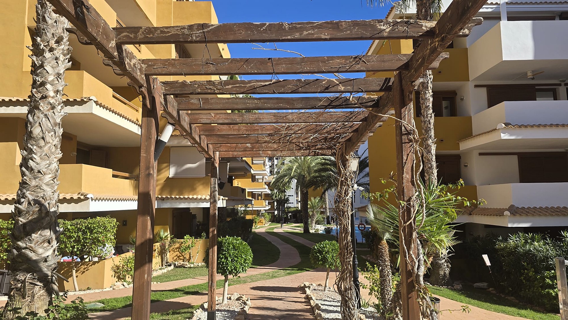 2 Bed, 2 Bath, ApartmentFor Sale, Punta Prima, Alicante