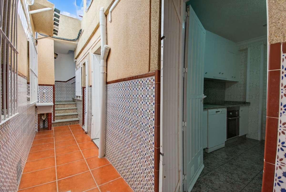 5 Bed, 2 Bath, HouseFor Sale, Lo Pagan, Murcia