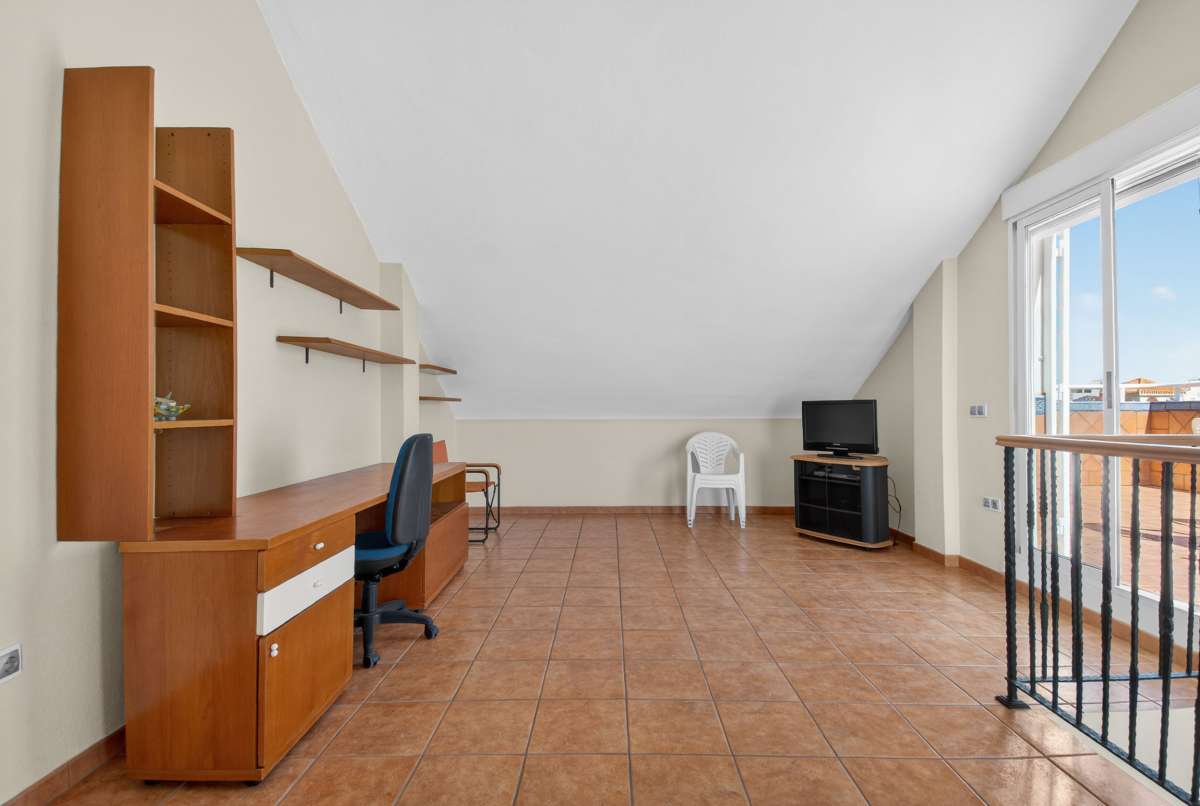 5 Bed, 2 Bath, HouseFor Sale, Lo Pagan, Murcia