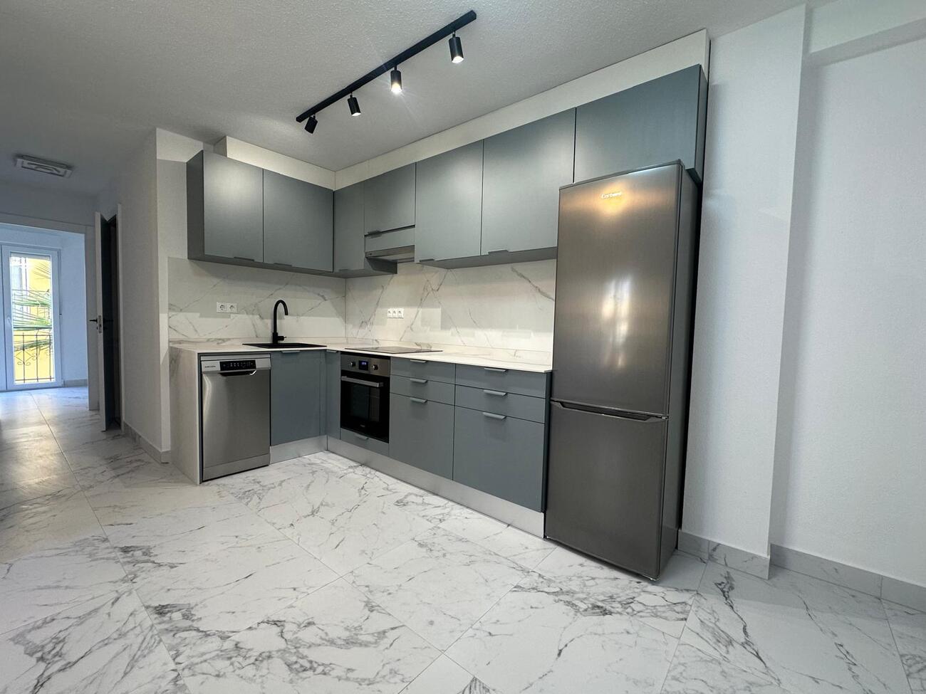 3 Bed, 1 Bath, ApartmentFor Sale, Torrevieja, Alicante