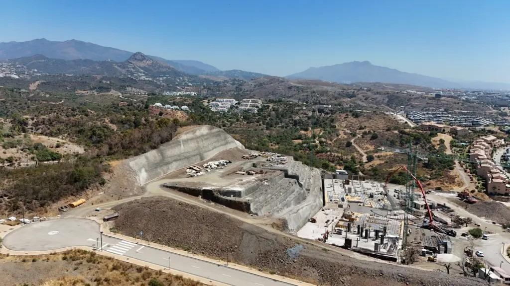 4 Bed, 4 Bath, ApartmentFor Sale, Estepona, Malaga