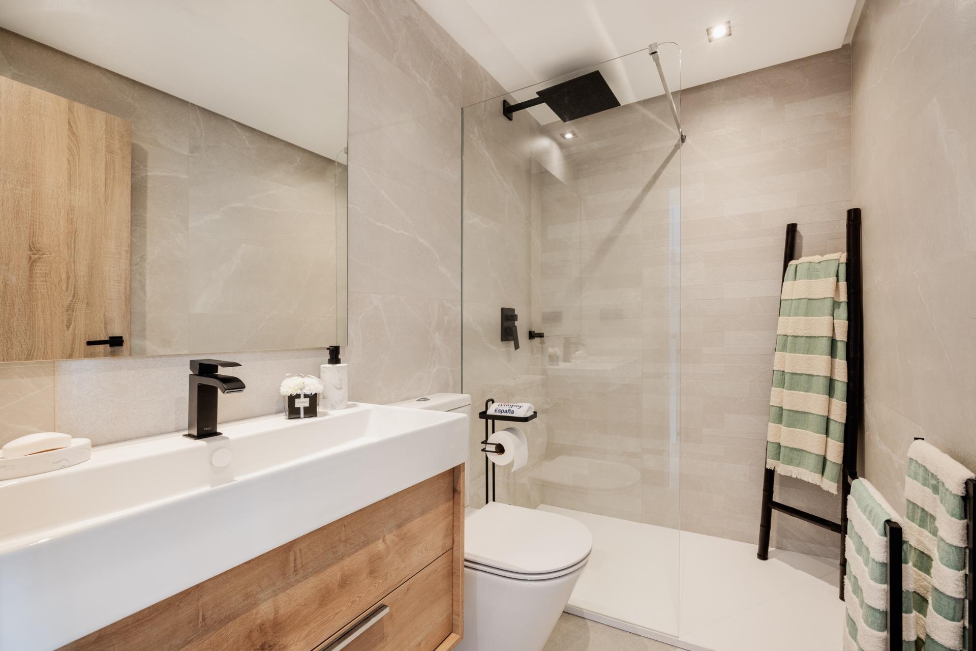 3 Bed, 2 Bath, HouseFor Sale, Istán, Malaga