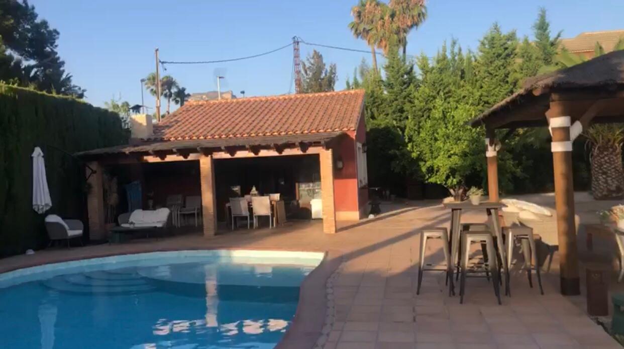 4 Bed, 3 Bath, HouseFor Sale, Elda, Alicante