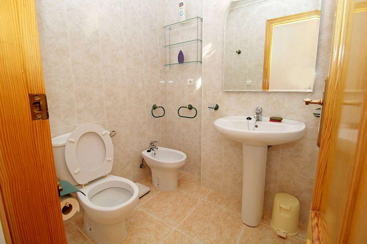 3 Bed, 2 Bath, ApartmentFor Sale, Torrevieja, Alicante