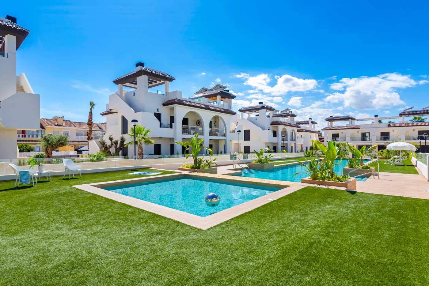 3 Bed, 2 Bath, HouseFor Sale, Rojales, Alicante