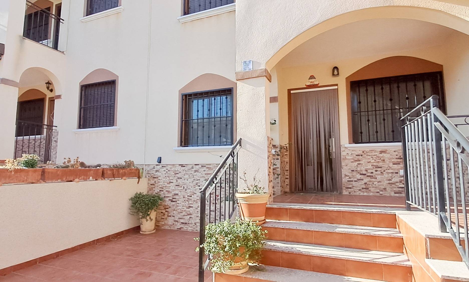 2 Bed, 1 Bath, ApartmentFor Sale, Torrevieja, Alicante