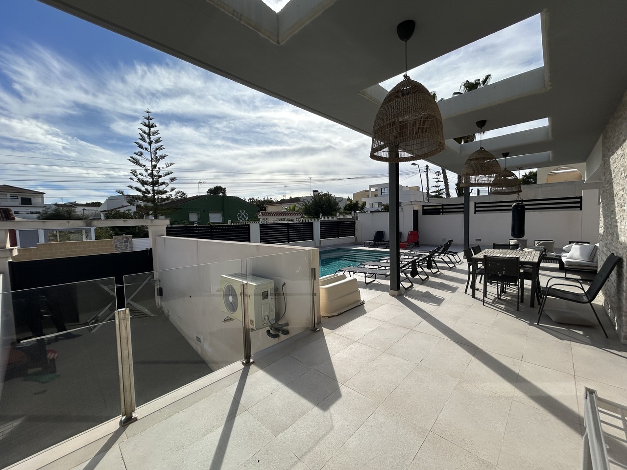5 Bed, 4 Bath, HouseFor Sale, Los Balcones, Alicante