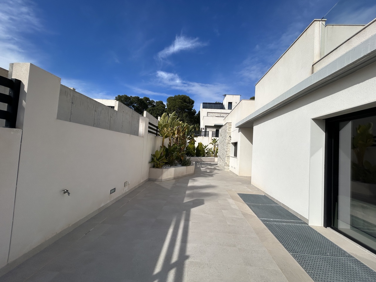 5 Bed, 4 Bath, HouseFor Sale, Los Balcones, Alicante