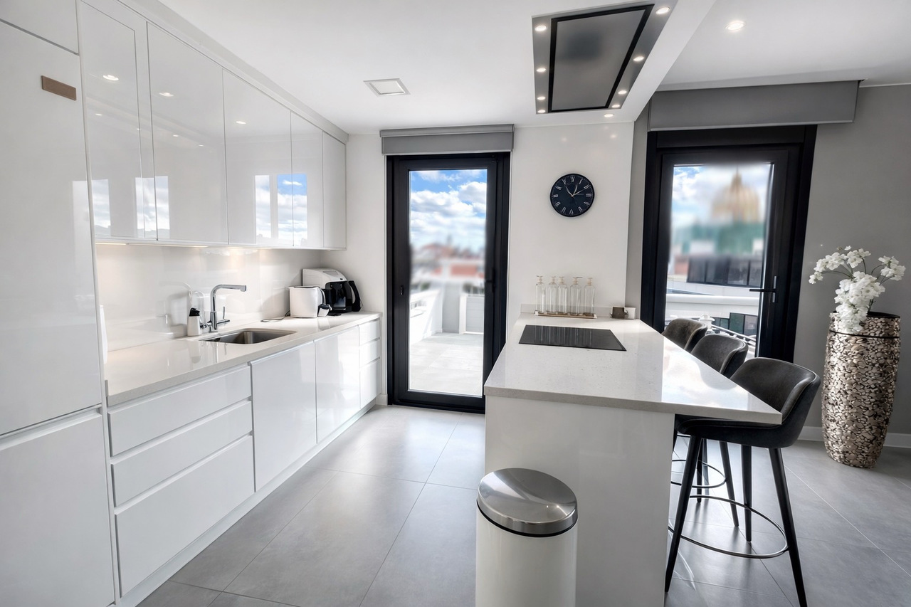 5 Bed, 4 Bath, HouseFor Sale, Los Balcones, Alicante