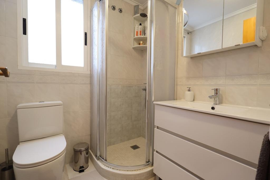 1 Bed, 1 Bath, ApartmentFor Sale, Torrevieja, Alicante