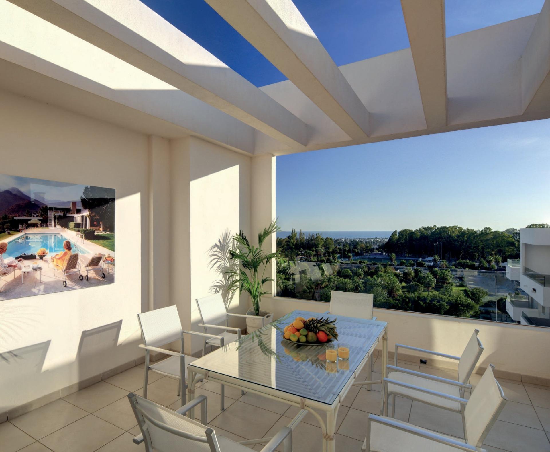 3 Bed, 2 Bath, ApartmentFor Sale, Marbella, Malaga