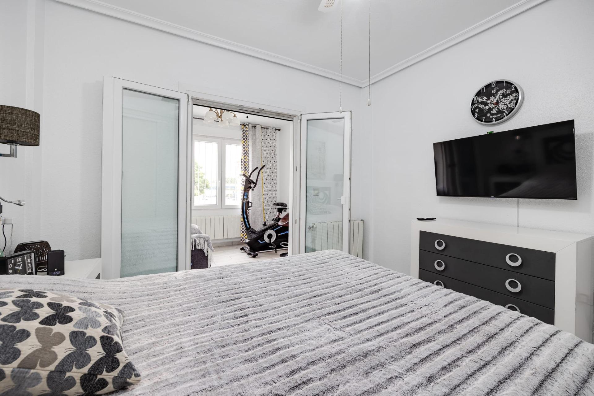 3 Bed, 1 Bath, HouseFor Sale, Torrevieja, Alicante