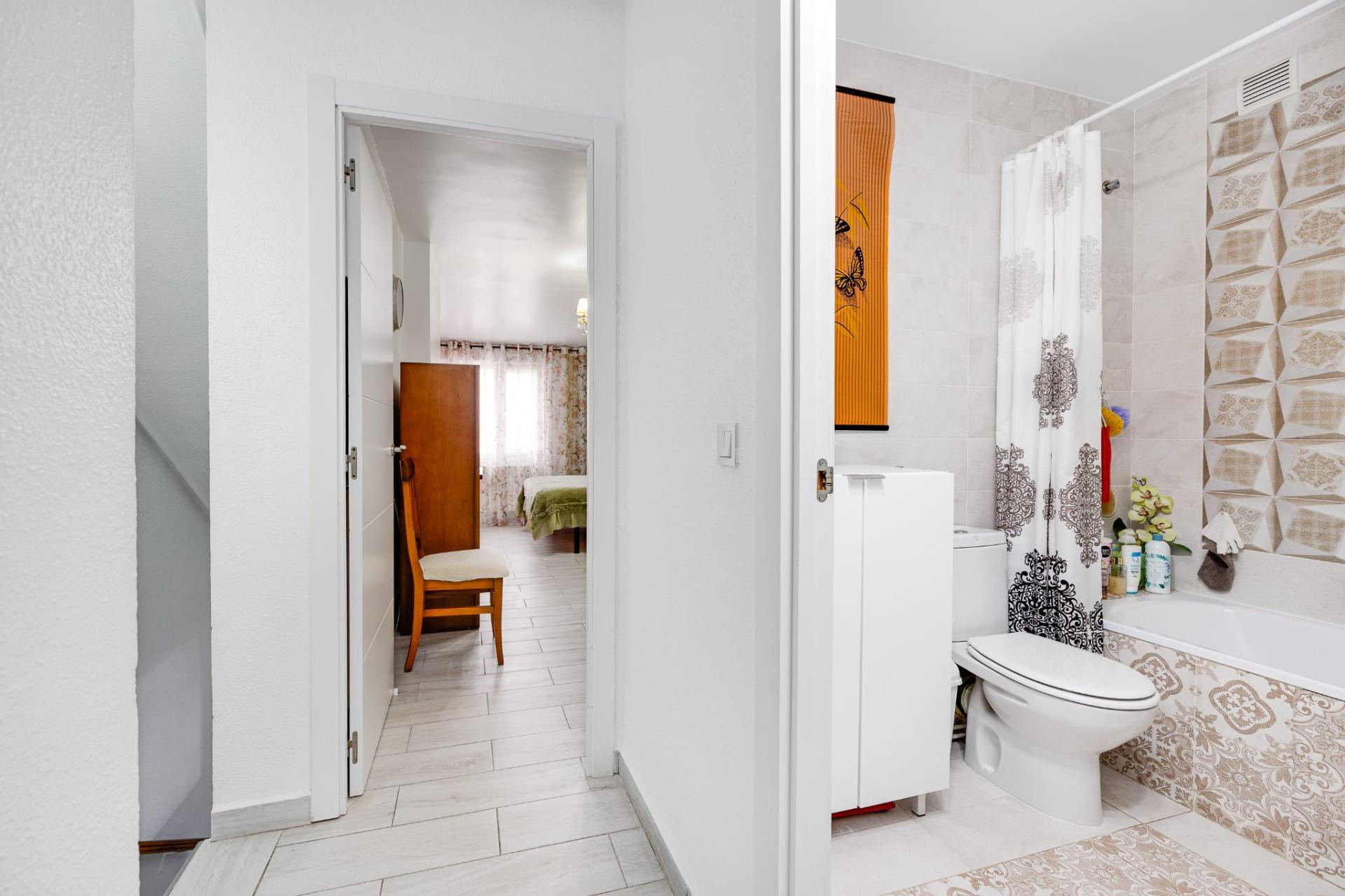 3 Bed, 1 Bath, HouseFor Sale, Torrevieja, Alicante