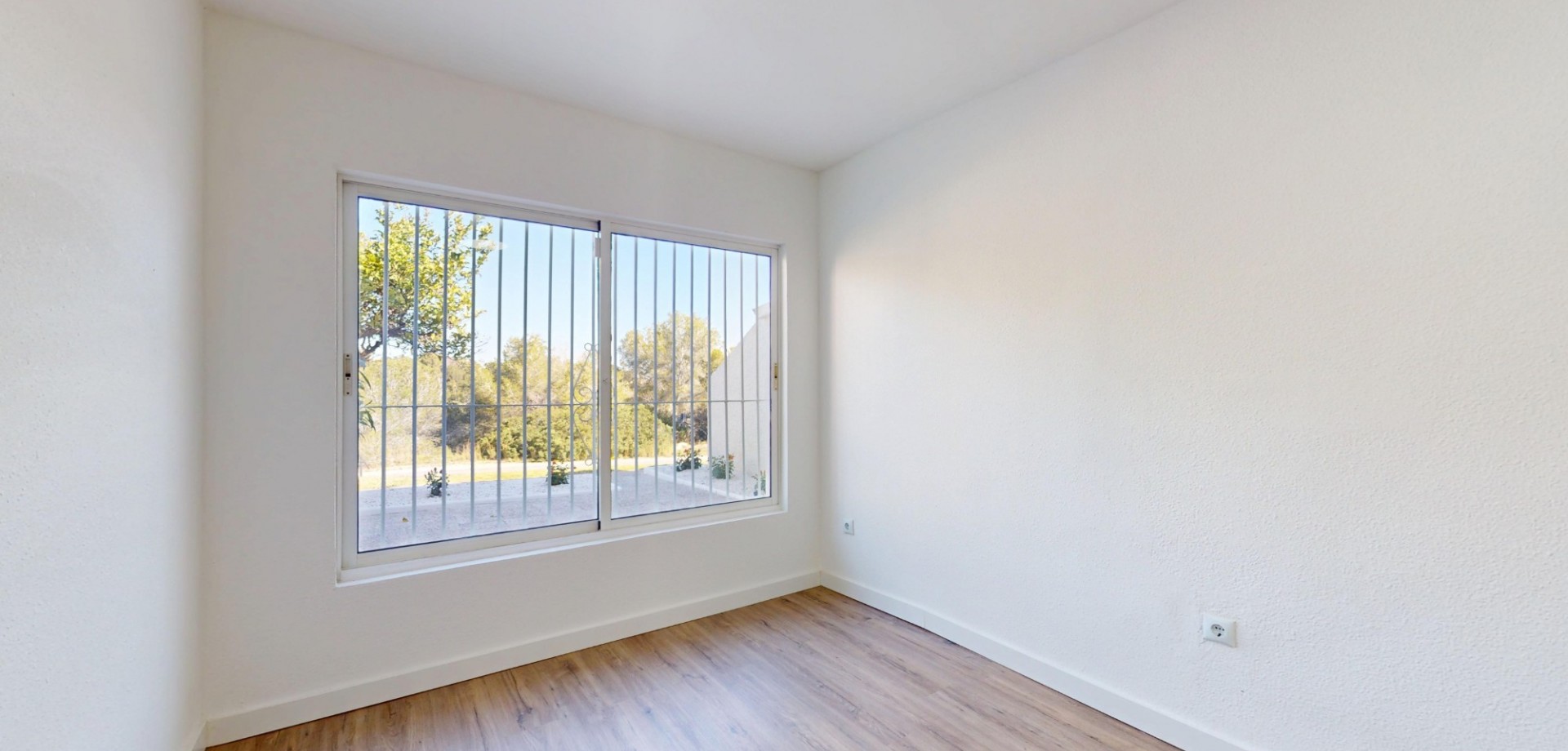 2 Bed, 1 Bath, ApartmentFor Sale, Orihuela Costa, Alicante