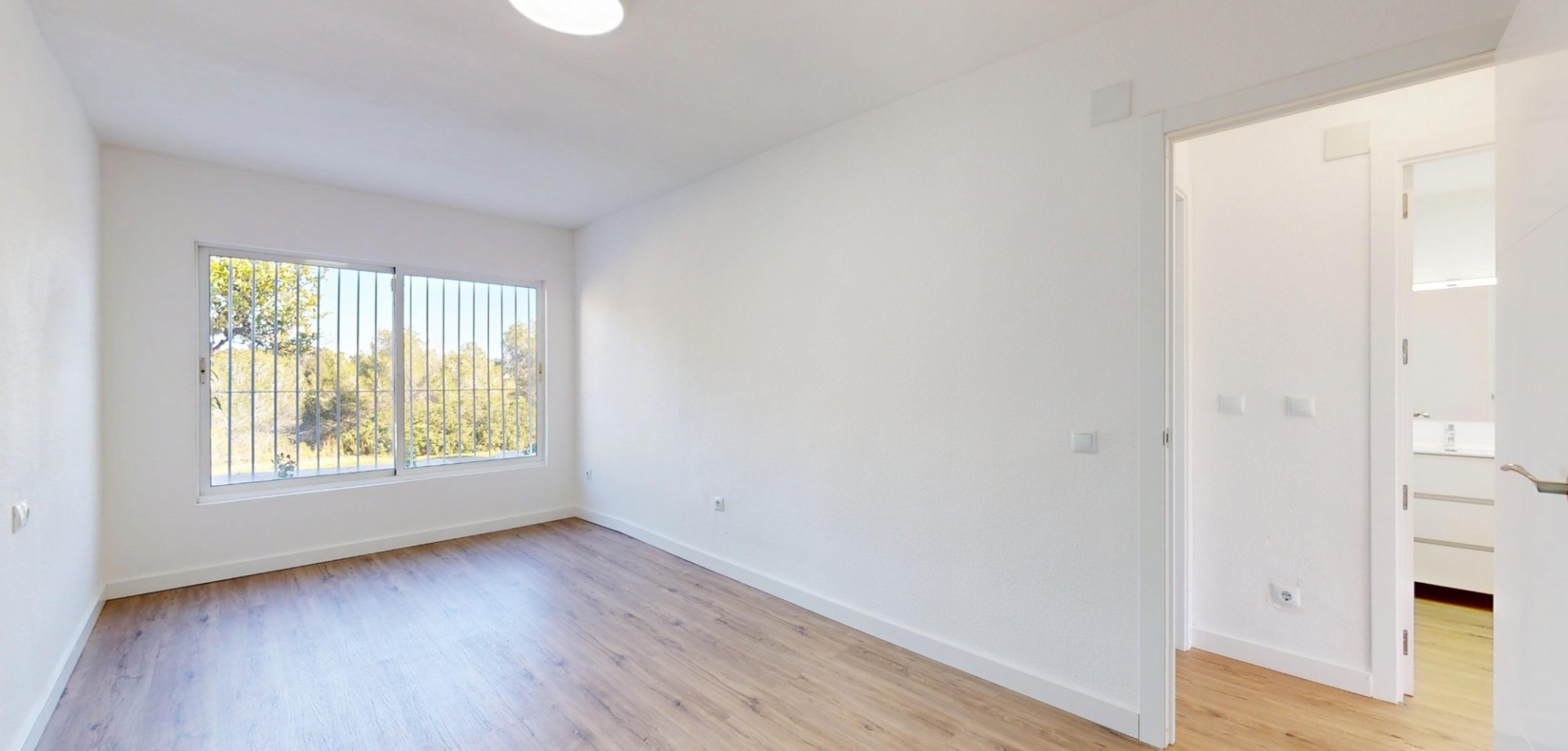 2 Bed, 1 Bath, ApartmentFor Sale, Orihuela Costa, Alicante