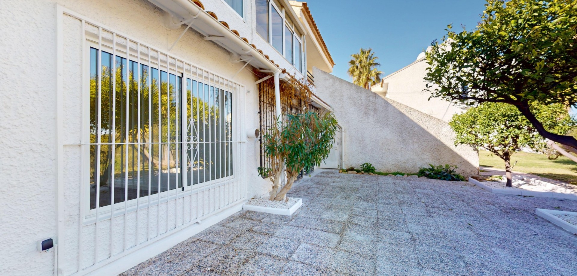 2 Bed, 1 Bath, ApartmentFor Sale, Orihuela Costa, Alicante