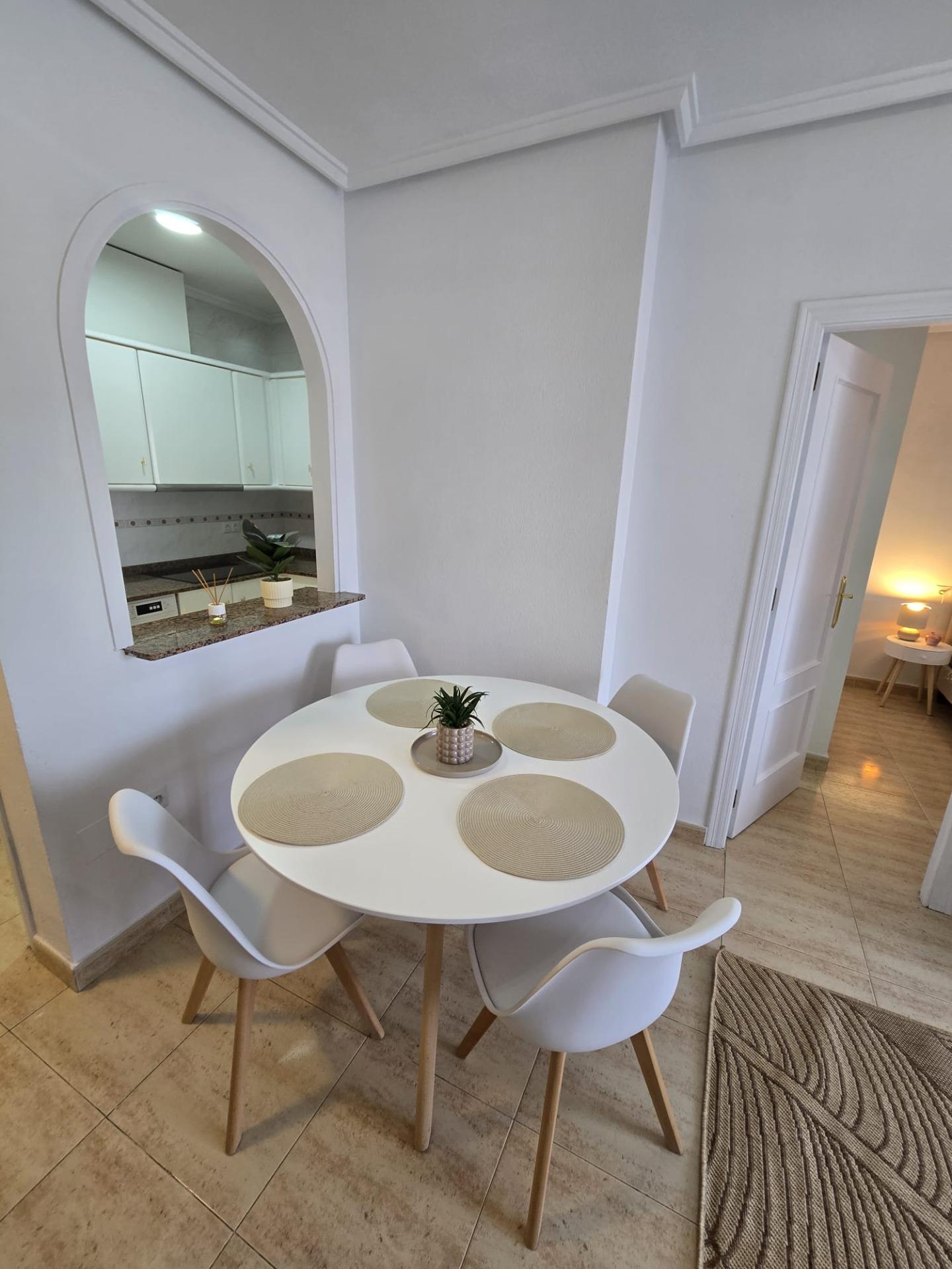 1 Bed, 1 Bath, ApartmentFor Sale, Torrevieja, Alicante