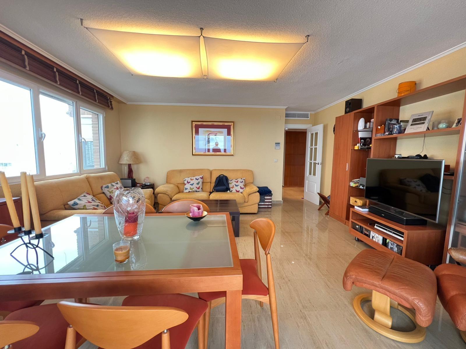 3 Bed, 2 Bath, ApartmentFor Sale, Benidorm, Alicante