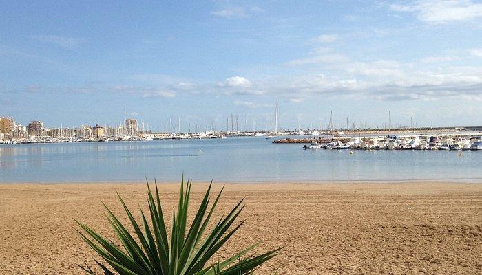 2 Bed, 1 Bath, ApartmentFor Sale, Torrevieja, Alicante