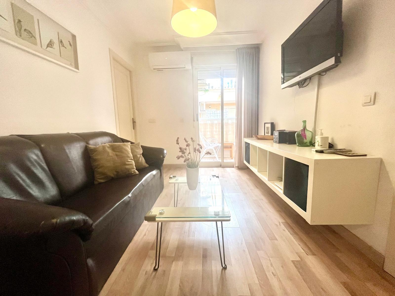 2 Bed, 1 Bath, ApartmentFor Sale, Torrevieja, Alicante