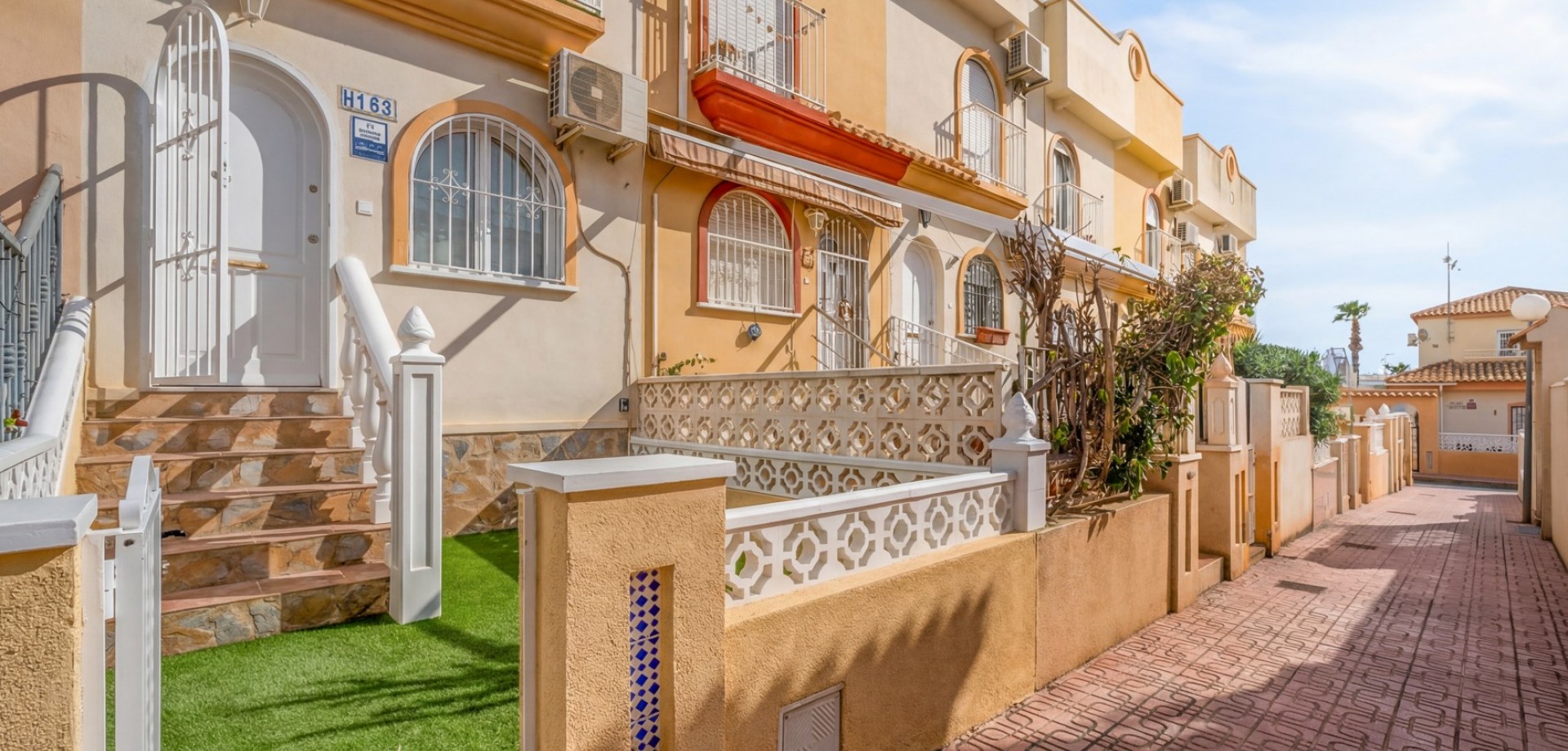 2 Bed, 1 Bath, HouseFor Sale, Orihuela Costa, Alicante