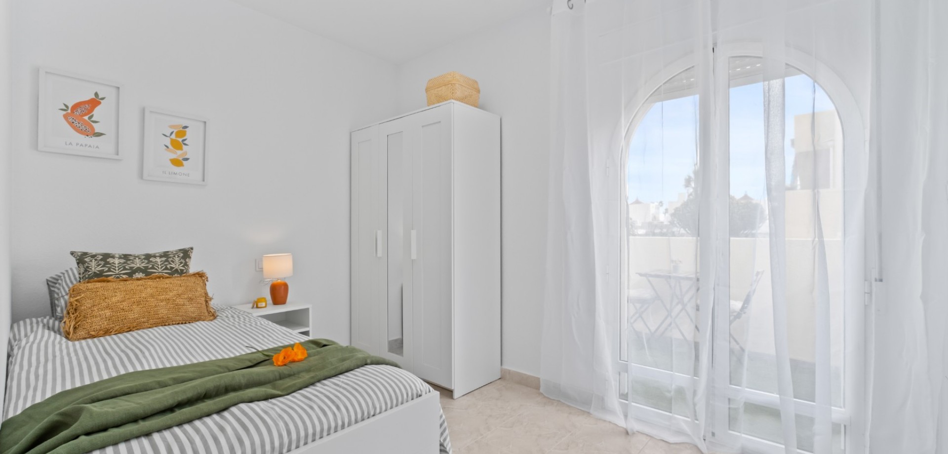 2 Bed, 1 Bath, HouseFor Sale, Orihuela Costa, Alicante