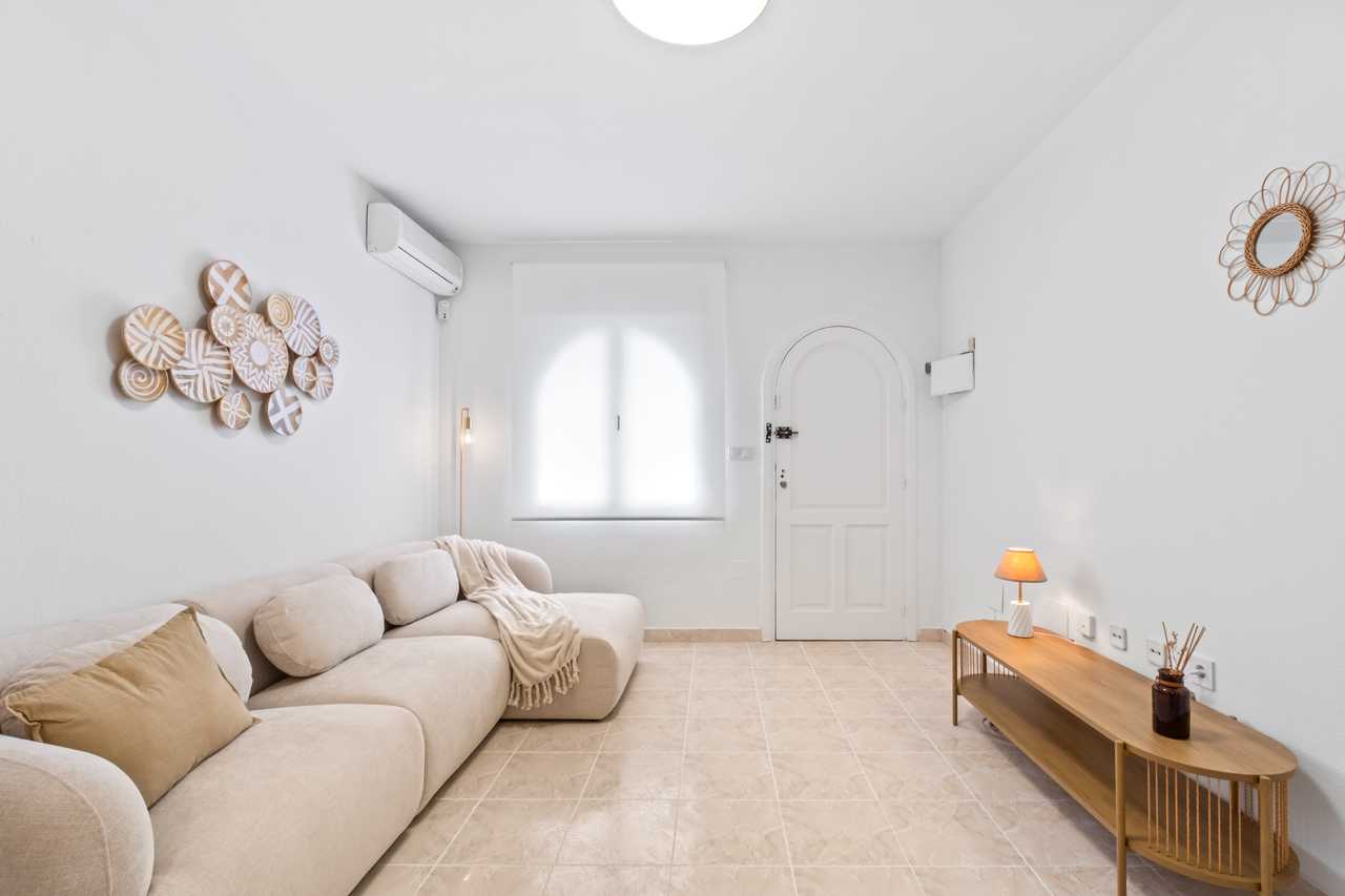 2 Bed, 2 Bath, HouseFor Sale, Playa Flamenca, Alicante