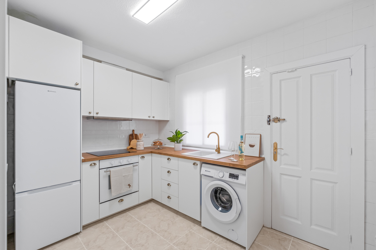 2 Bed, 2 Bath, HouseFor Sale, Playa Flamenca, Alicante