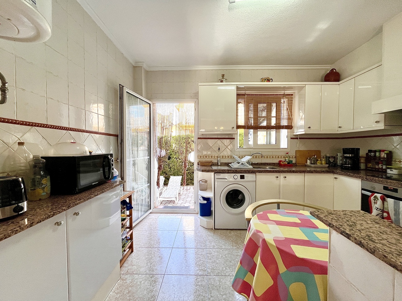 2 Bed, 1 Bath, ApartmentFor Sale, Playa Flamenca, Alicante